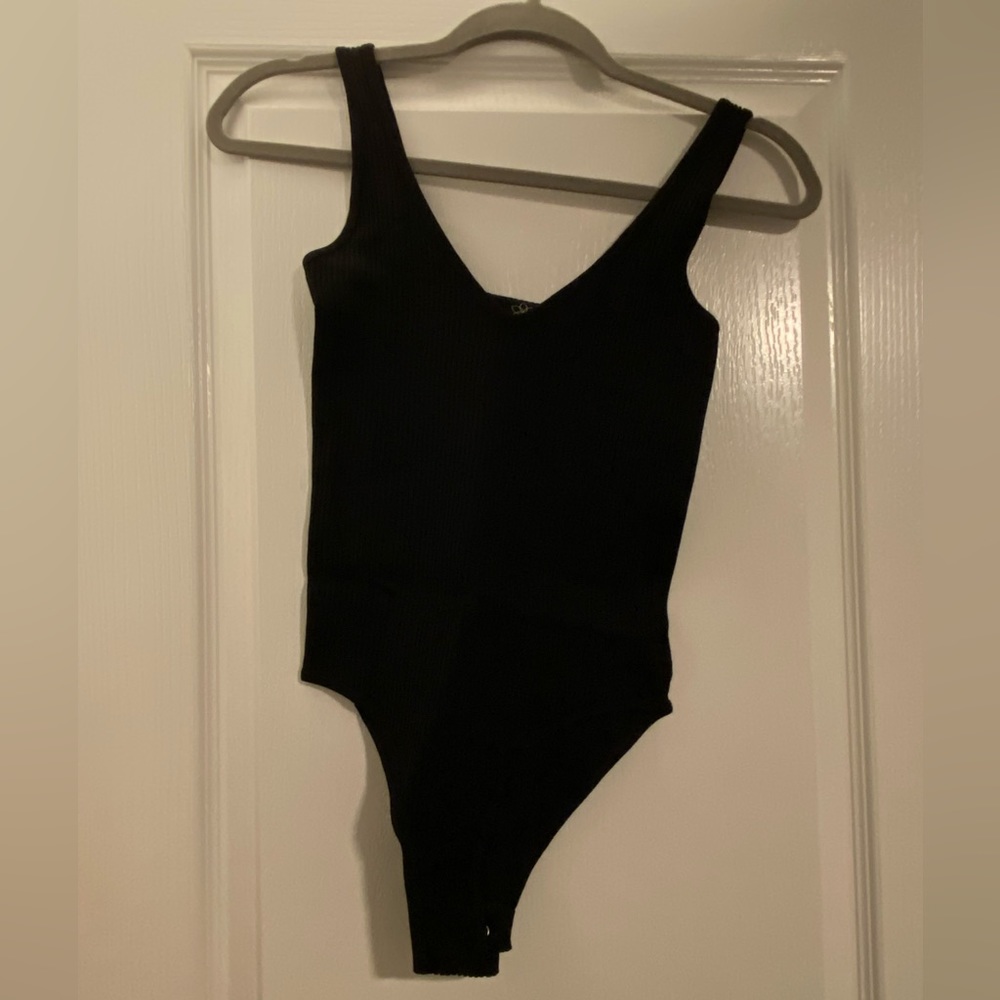 Black ribbed body suit